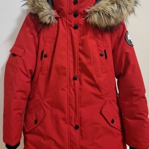 EXTREMELY WARM AND COMFORTABLE JACKET